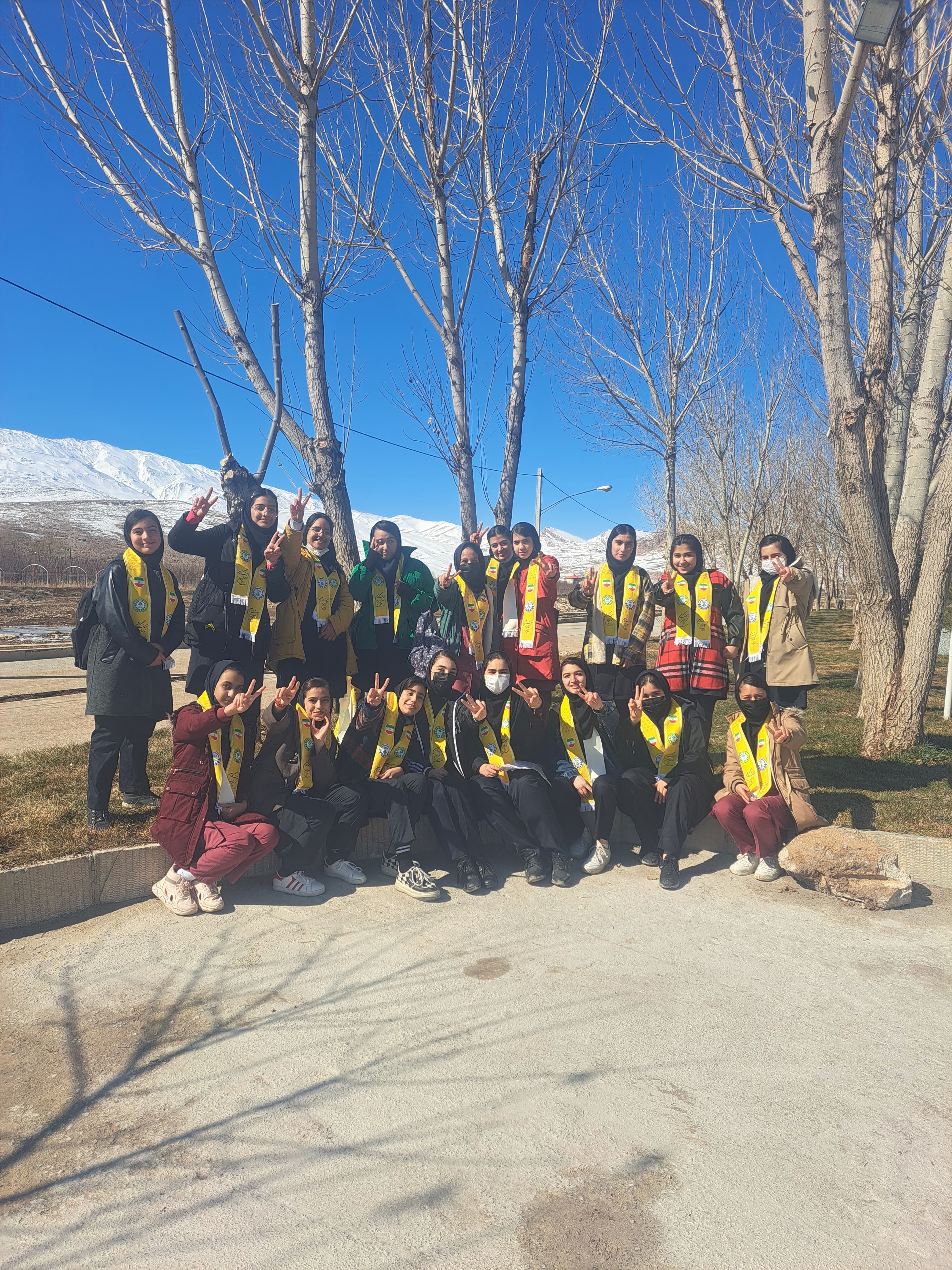 دبیرستان دوره اول غیر دولتی آتیه